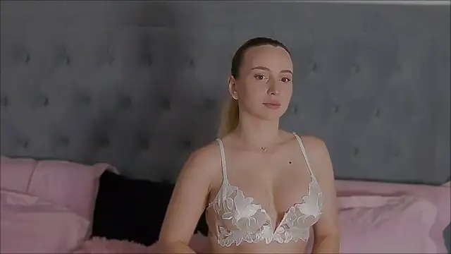 AlexisWhit online show from 06.06.26