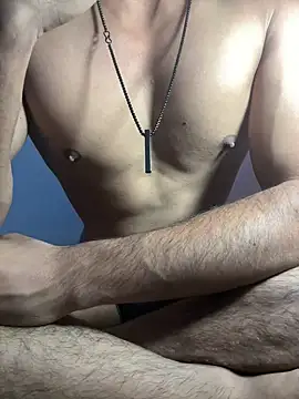 Snapshot of HARSHHU01 chatting on 03.22.25 HARSHHU01 online show from 03.22.25