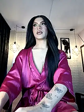 agatha rodriguez online show from 04.30.26