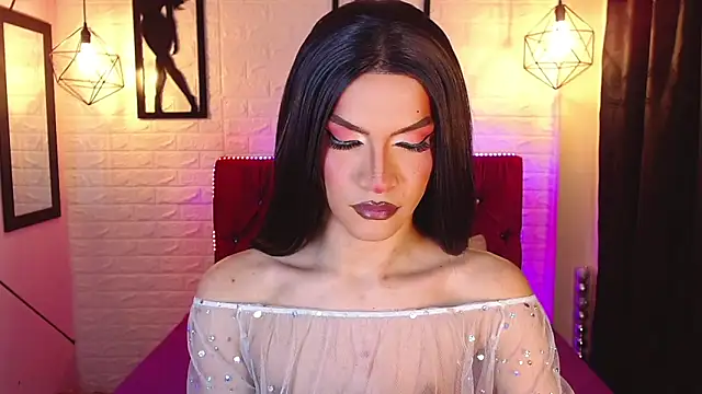 agatha rodriguez online show from 06.07.26