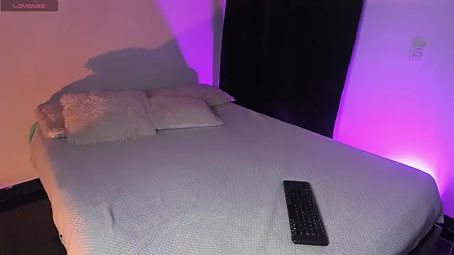 adara evanss online show from 12.20.25