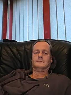 namorreyeb1 online show from 11.30.25