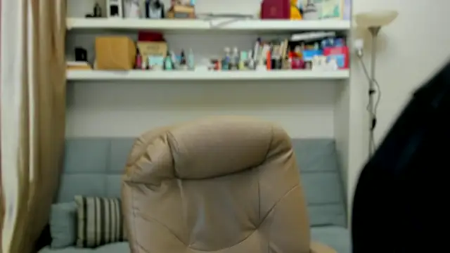 Snapshot of Kara_Smith_ chatting on 11.13.25 Kara Smith online show from 11.13.25