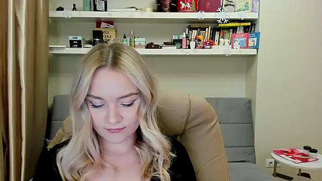 Snapshot of Kara_Smith_ chatting on 01.11.26 Kara Smith online show from 01.11.26