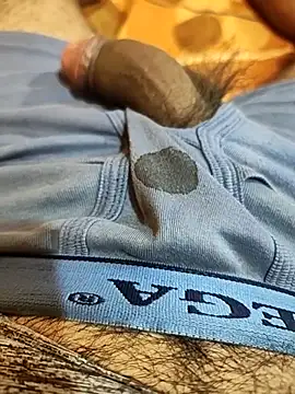 Snapshot of pmr1997 chatting on 10.24.25 pmr1997 online show from 10.24.25