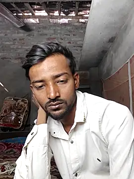 India HOT23 online show from 12.05.25