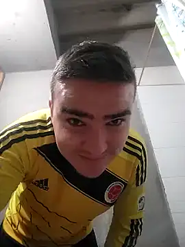 Snapshot of Andy-rtg chatting on 03.15.25 Andy-rtg online show from 03.15.25