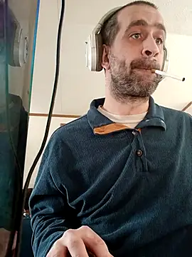 Snapshot of mayg chatting on 01.08.26 mayg online show from 01.08.26