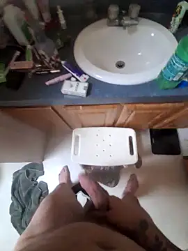 Snapshot of mayg chatting on 03.11.26 mayg online show from 03.11.26