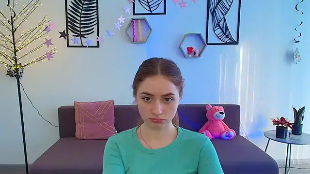 LilyHaart online show from 03.14.25