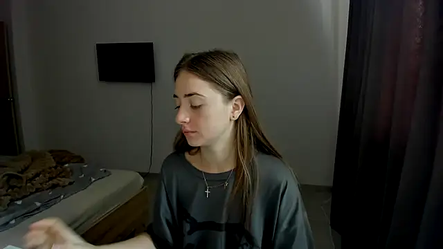 LilyHaart online show from 09.09.25