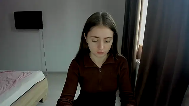 LilyHaart online show from 11.04.25