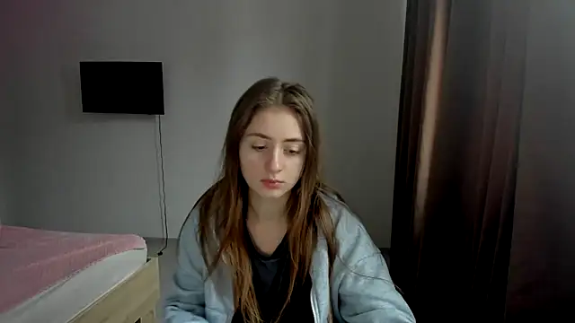 LilyHaart online show from 11.24.25