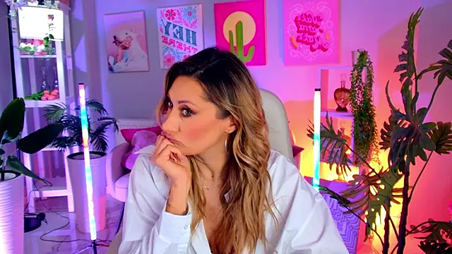 SarahAlluring online show from 02.09.26