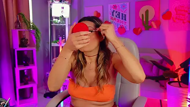 SarahAlluring online show from 03.12.26