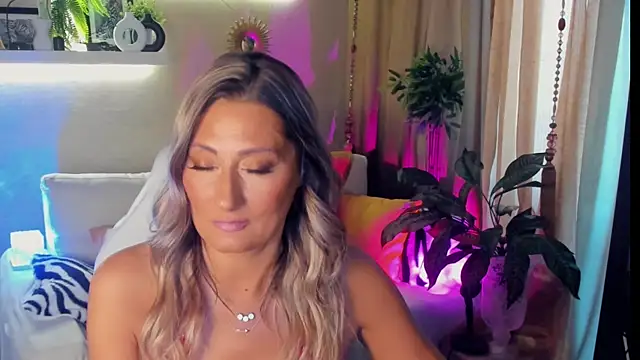 SarahAlluring online show from 06.27.26