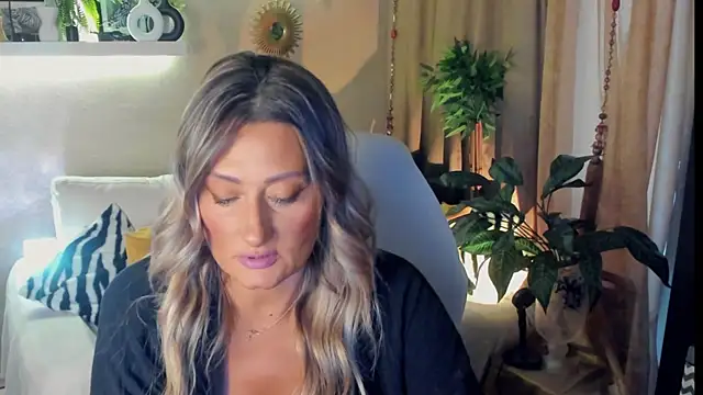 SarahAlluring online show from 07.17.26