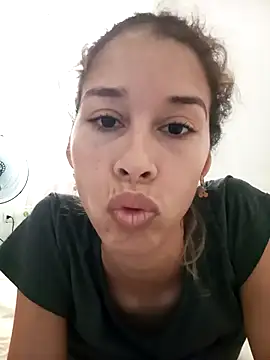 Snapshot of Sexi_girl29 chatting on 05.25.26 Sexi girl29 online show from 05.25.26
