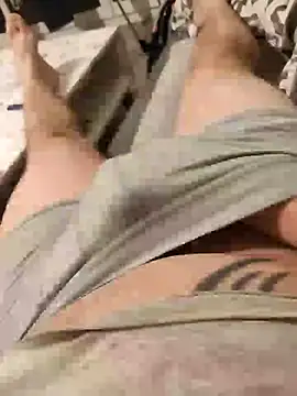 Snapshot of gui67675 chatting on 12.18.25 gui67675 online show from 12.18.25