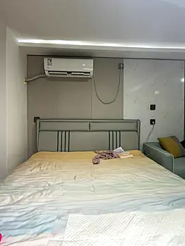 Snapshot of xibao379 chatting on 11.28.25 xibao379 online show from 11.28.25