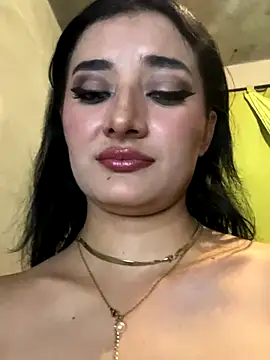 Snapshot of mamiveneno chatting on 12.16.25 mamiveneno online show from 12.16.25