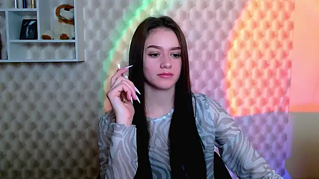 LanaTey online show from 04.23.26