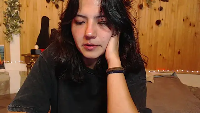 Snapshot of Asaray_T chatting on 06.06.26 Asaray T online show from 06.06.26