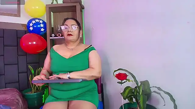 EllenaBoobs  online show from 07.10.26