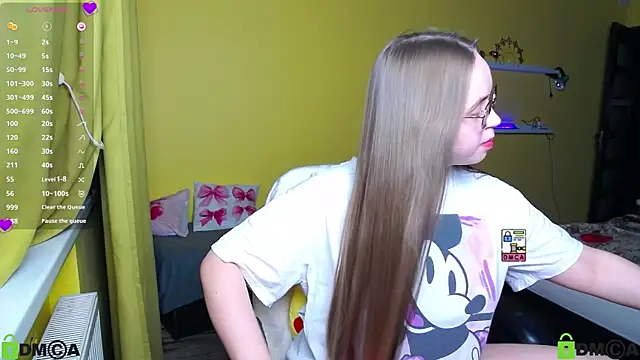 Lilysweet13 online show from 01.11.26