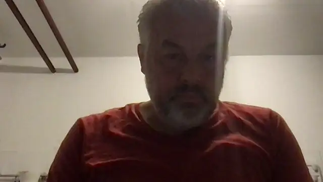 Snapshot of Berg_Boy chatting on 09.20.25 Berg Boy online show from 09.20.25