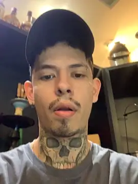 Snapshot of craxybaby chatting on 11.02.25 craxybaby online show from 11.02.25