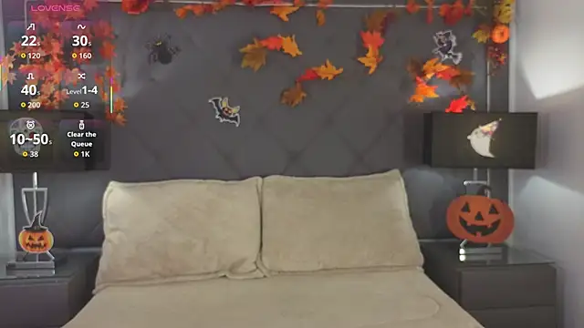 Alexa Madisson online show from 10.21.25