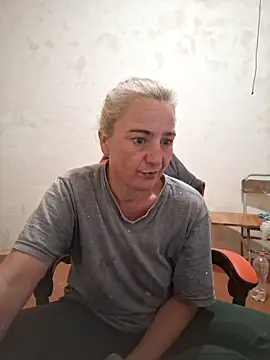 Snapshot of my_Kazka chatting on 10.02.25 my Kazka online show from 10.02.25