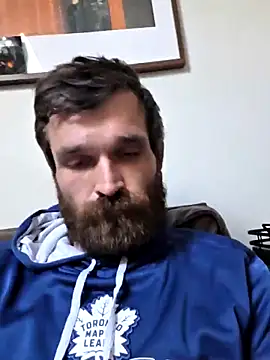 Snapshot of LKC94 chatting on 03.25.26 LKC94 online show from 03.25.26