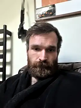 Snapshot of LKC94 chatting on 03.28.26 LKC94 online show from 03.28.26