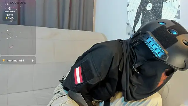 Snapshot of cos_operator chatting on 03.16.25 cos operator online show from 03.16.25