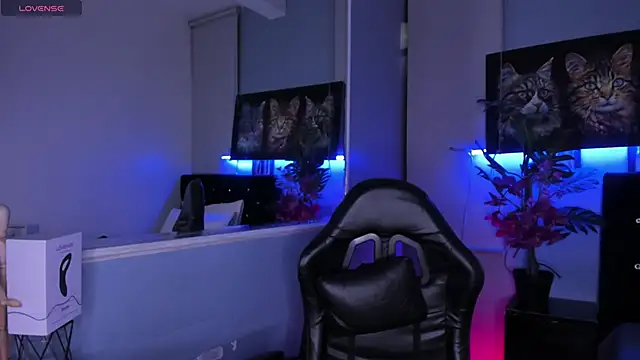 LucasCarterr  online show from 11.19.25