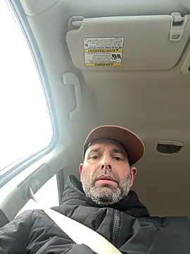 Snapshot of tttttyta chatting on 10.29.25 tttttyta online show from 10.29.25