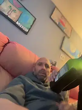 Snapshot of tttttyta chatting on 11.14.25 tttttyta online show from 11.14.25