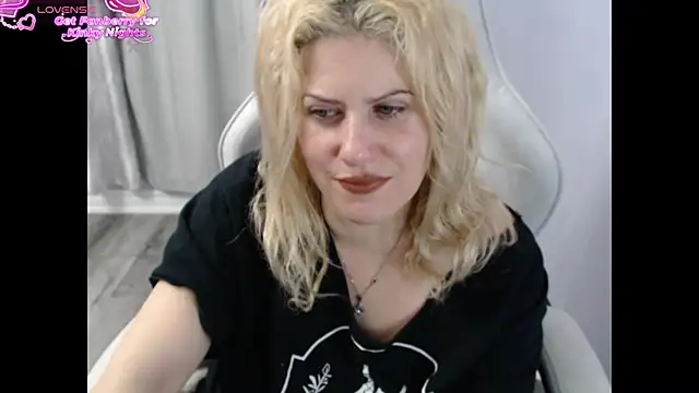 BellaStar84 online show from 11.25.25