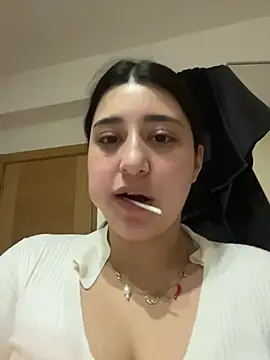 SashaLuss  online show from 06.20.26