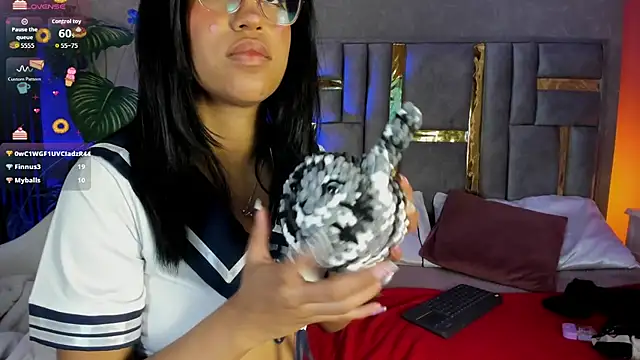 Karin Ks online show from 07.14.26