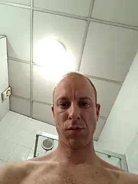 svenpfeifer online show from 03.17.25