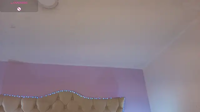 CarolineNasty online show from 11.06.25