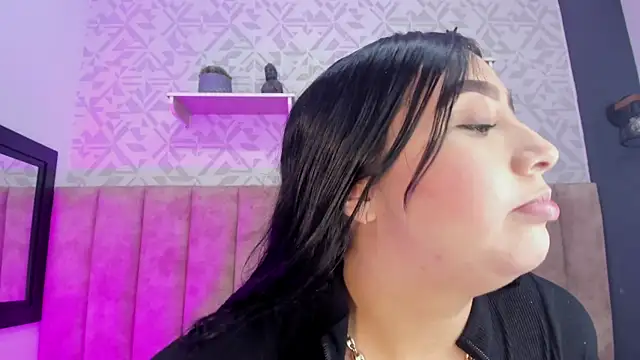 MelinaCruz online show from 11.08.25