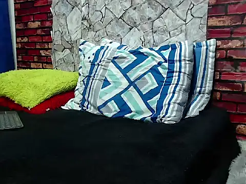 BladeFoxxx1 online show from 07.25.26