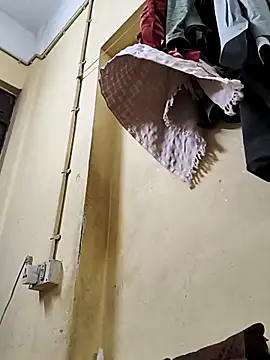 Snapshot of sutfvkii chatting on 03.17.25 sutfvkii online show from 03.17.25