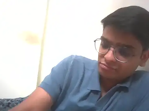 Snapshot of sutfvkii chatting on 09.28.25 sutfvkii online show from 09.28.25