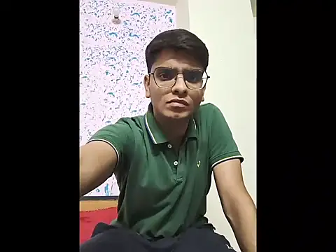 Snapshot of sutfvkii chatting on 03.31.26 sutfvkii online show from 03.31.26