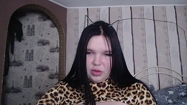 Victoriakot online show from 03.22.25